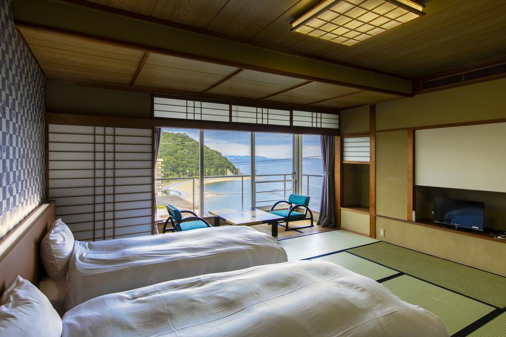 Hotel Tatsuki Gamagori Exteriör bild